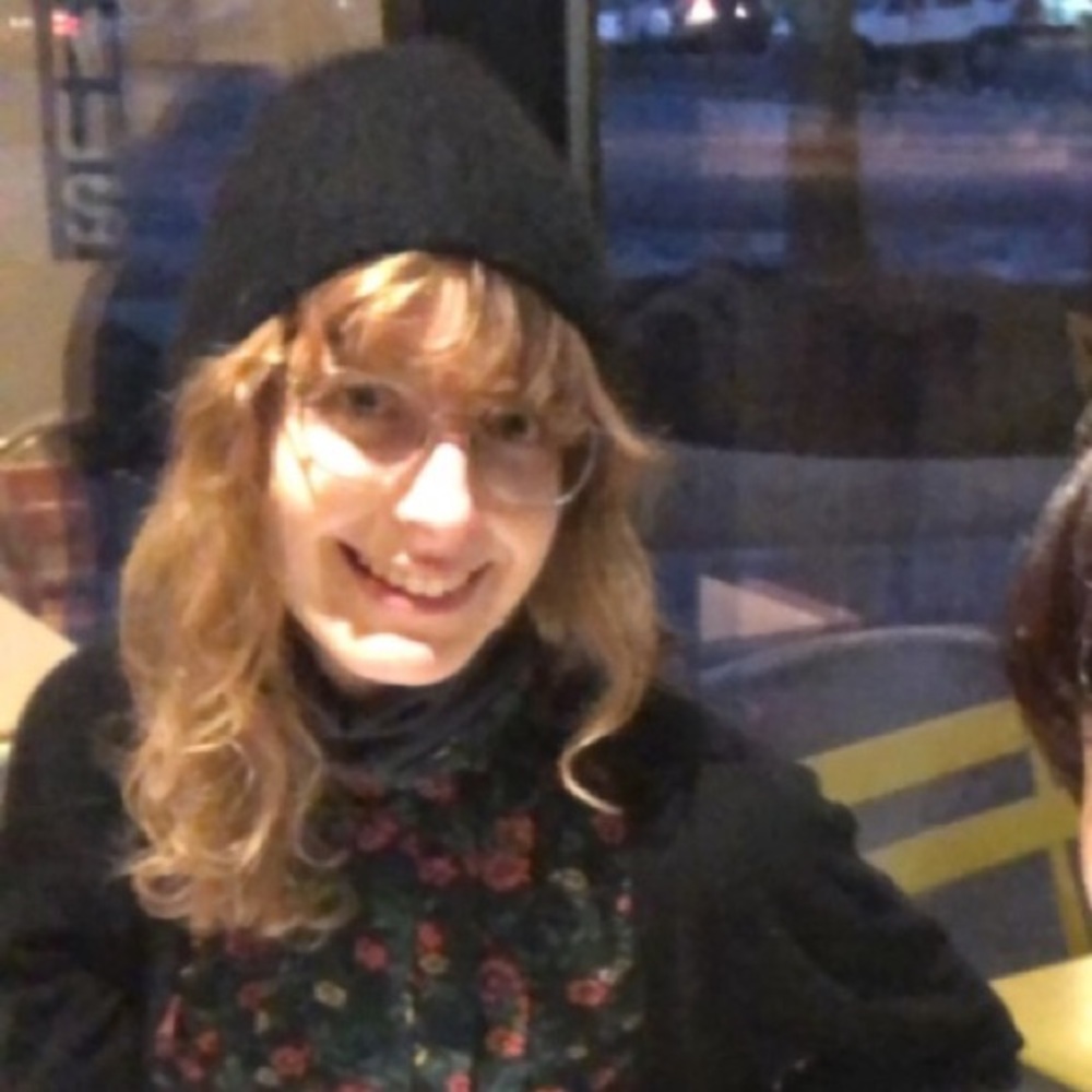 Meet your Posher, Emily
